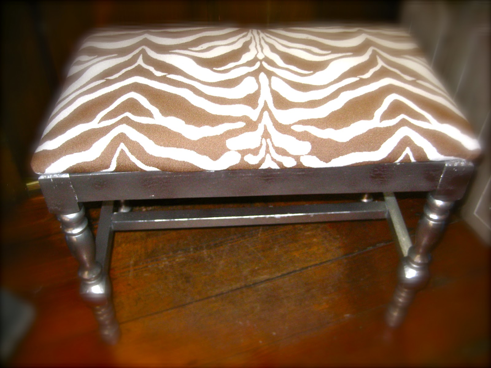 SheShe, The Home Magician Ottomans and Benches!