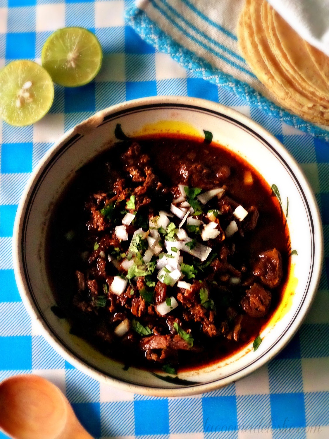Crockpot Beef Shank Barbacoa (de Res) {She Made/Ella Hace} La Cocina de Leslie