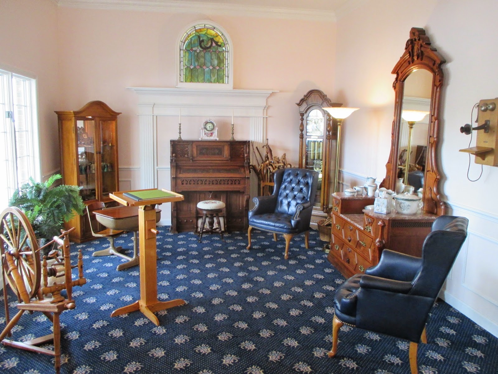 FINISHING TOUCHES FUNERAL HOME ANTIQUES... Stationary and Mobile