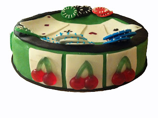 http://3.bp.blogspot.com/-OgeFtLMtto0/T2eTRroBMUI/AAAAAAAAADk/wwAE7yoCb74/s320/pokertaart+2+wit.jpg