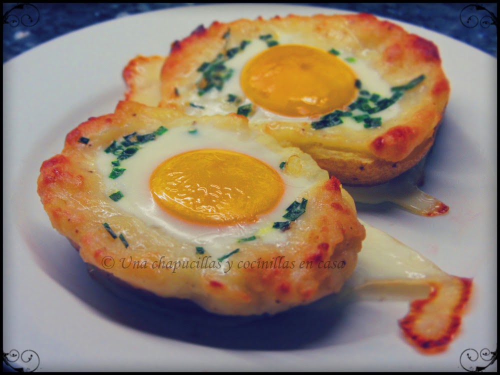 Patatas Asadas Rellenas Con Huevo