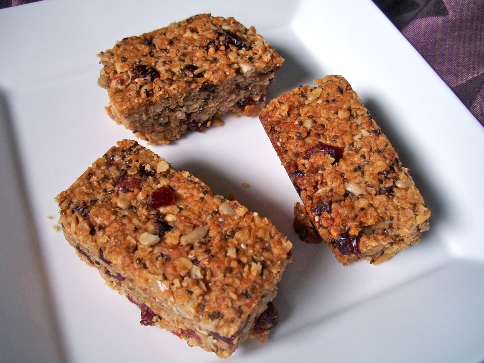 Brooke Bakes Granola Bars
