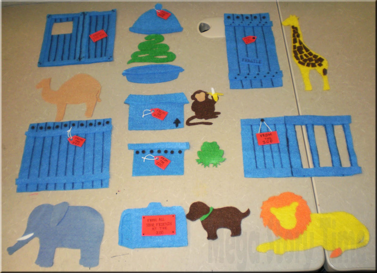 Dear Zoo: A Lift-the-Flap Book: Rod Campbell