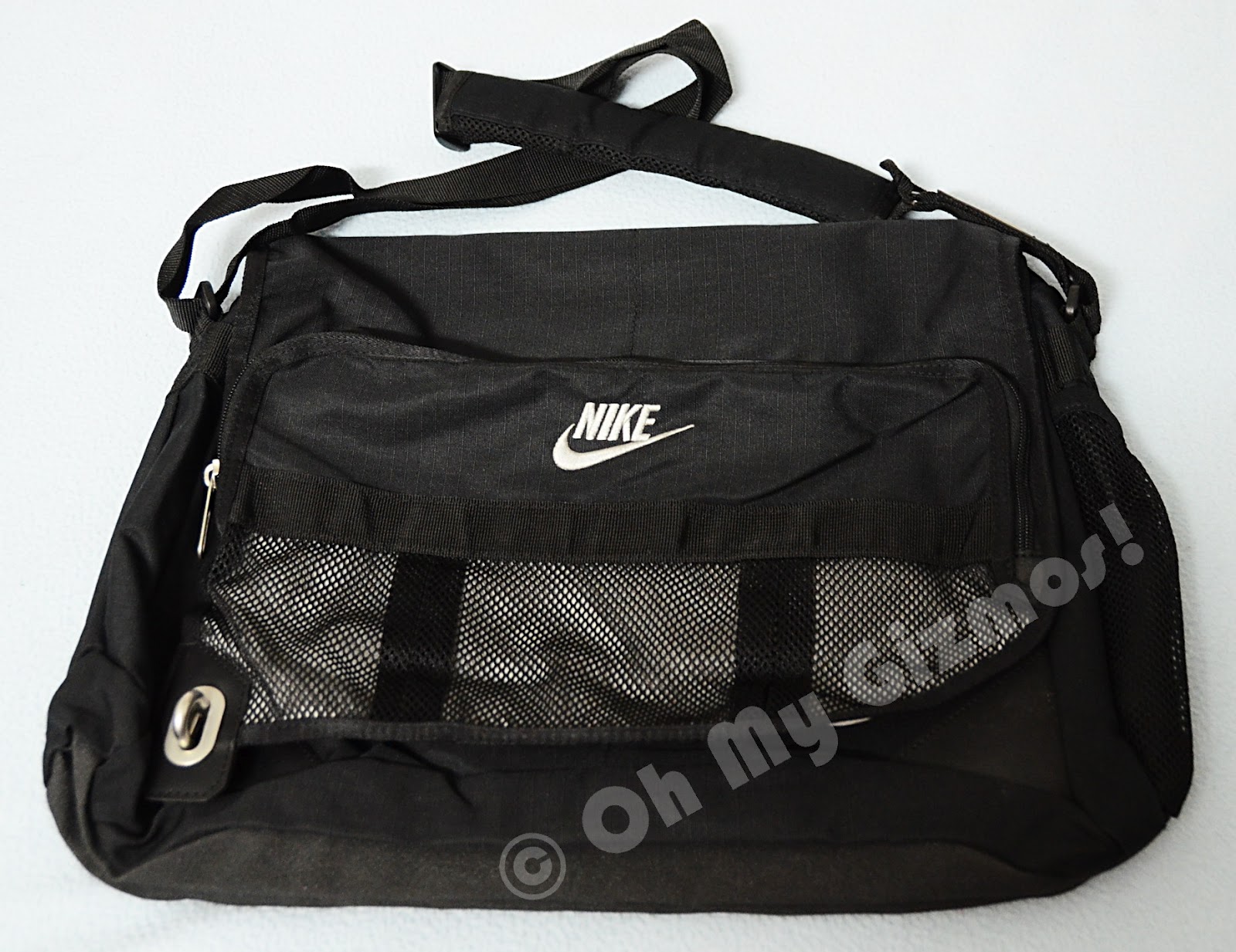 mens messenger bag nike