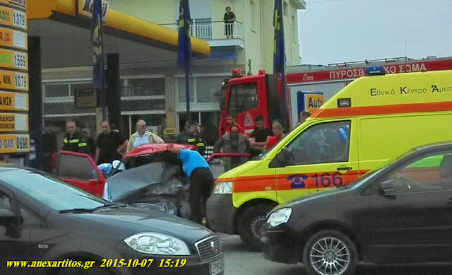 Σοβαρό τροχαίο με τραυματία στις Σέρρες (photos)