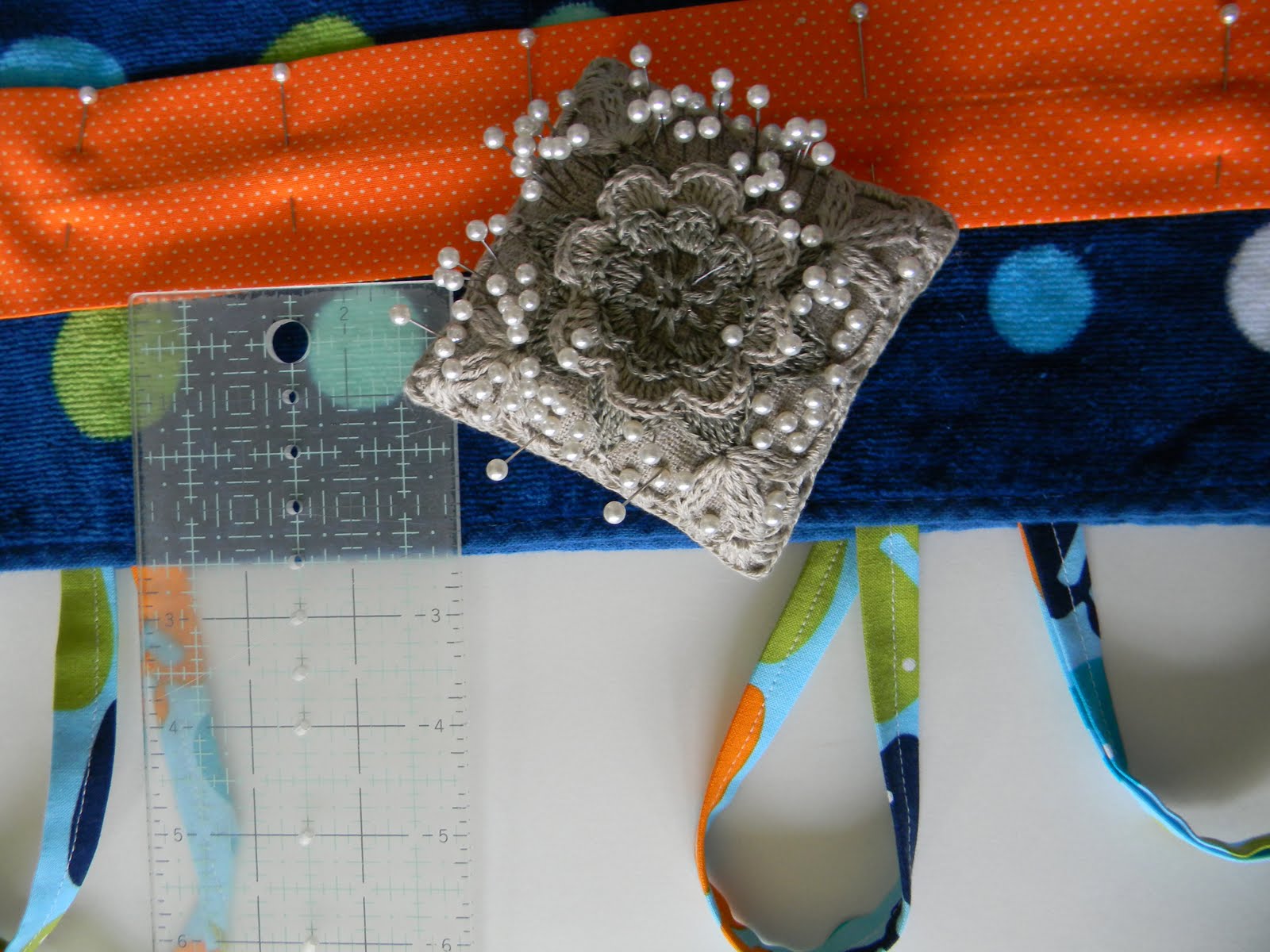 Fat Quarter Friday {Pillowcase Tutorial}