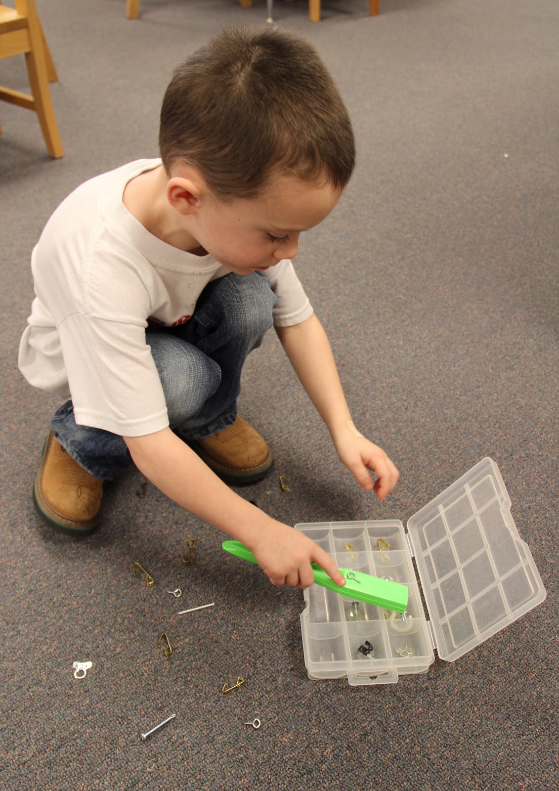 Toddler task boxes 