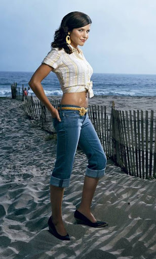 Sophia Bush Photos in Jeans