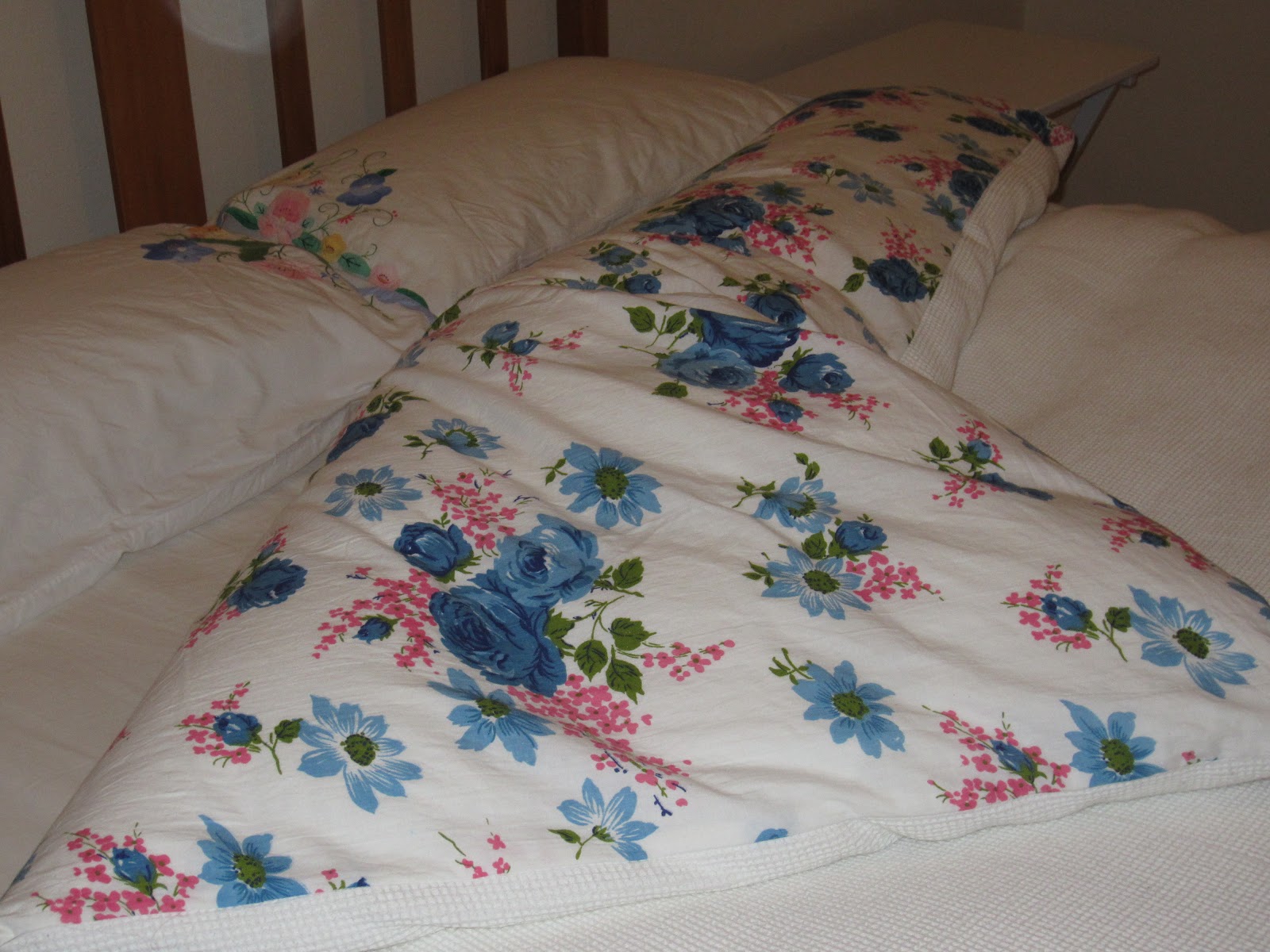 tea with hazel a new continental quilt cover