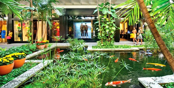 [Image: ve-may-bay-di-miami-3.jpg]