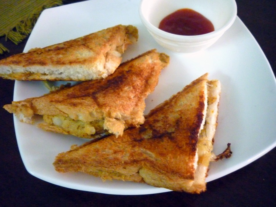 Aloo Sandwich Grilled Aloo Sandwich How to Make Indian Stuffed