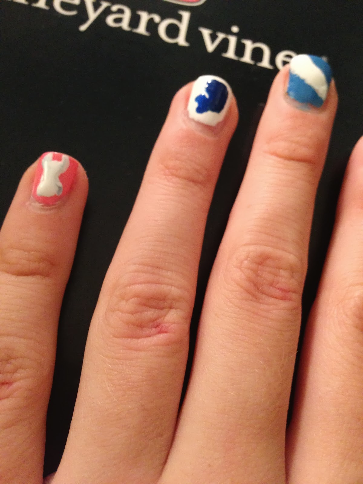 The Little Things Vineyard Vines Nail Tutorial