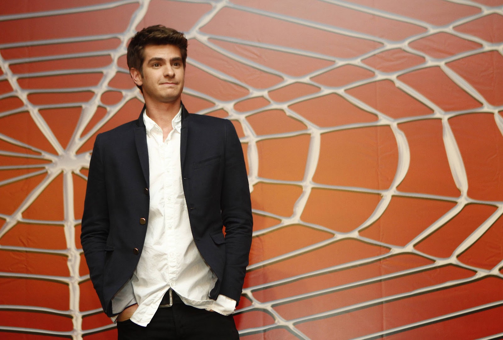 Andrew Garfield New HD Wallpapers 2012 ~ HOT CELEBRITY: Emma Stone