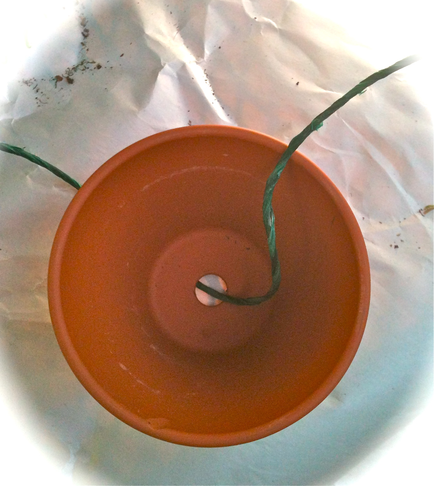 everyday donna How To Make Your Own Flower Pot Wreath To Plant With