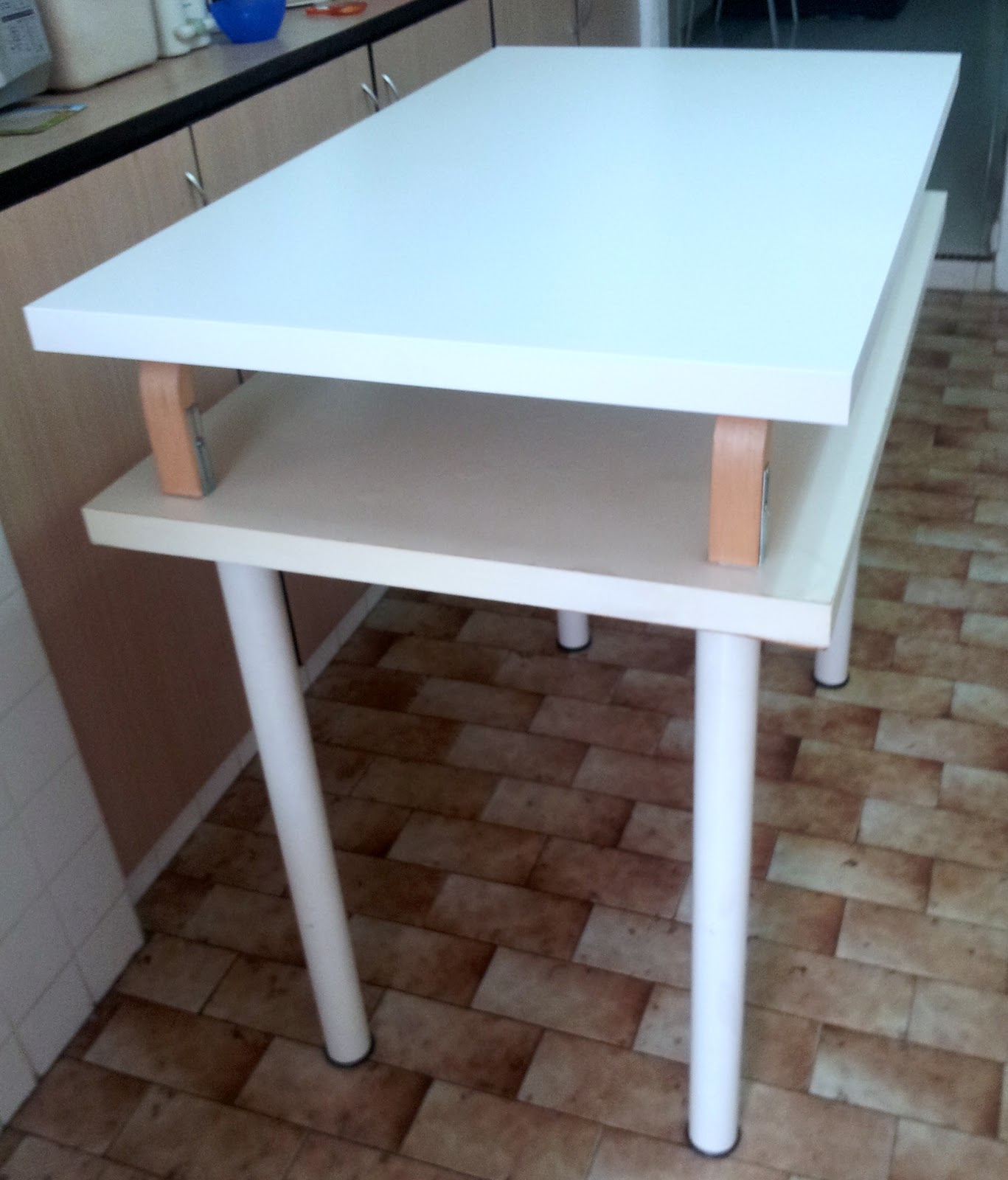 PDD's View Double deck Vika Amon as standing desk