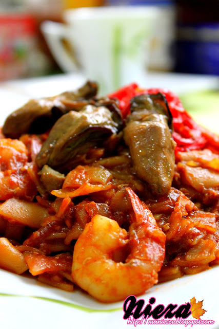 Kuey Teow Goreng With Smoked Oysters By Our Journey Begins
