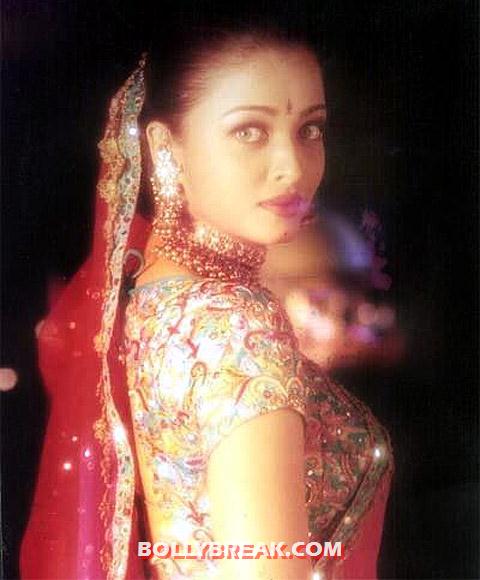Aishwarya Rai Bachchan in Hum Dil De Chuke Sanam - (11) - Salman Khan's Leading Ladies Photos - Who  Looks the Best?
