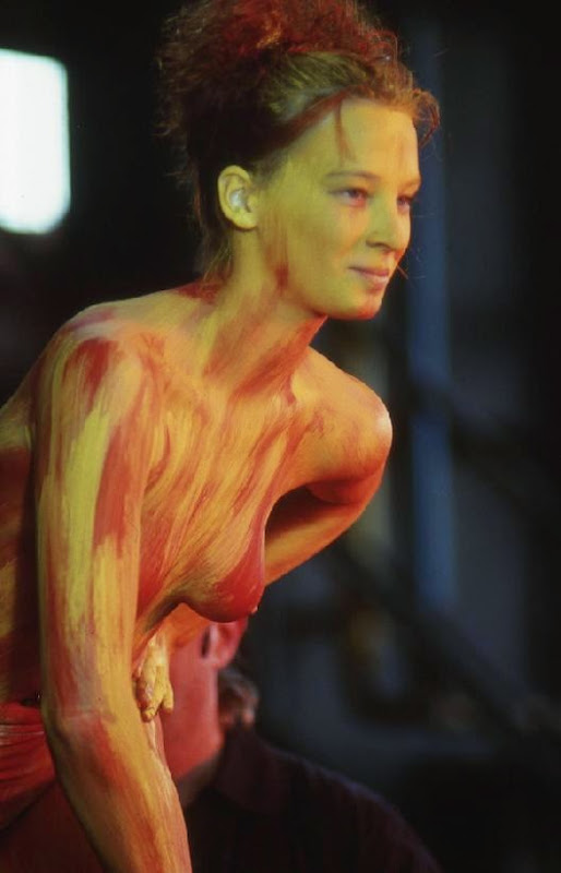 58 Beautiful The Art of Body Painting Designs   DzineBlog