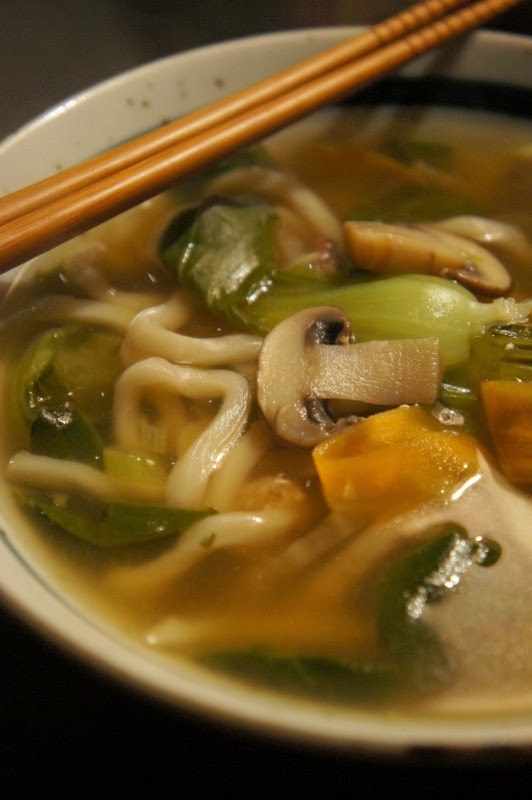 Gourmandises et Merveilles Bouillon japonais au miso, légumes et