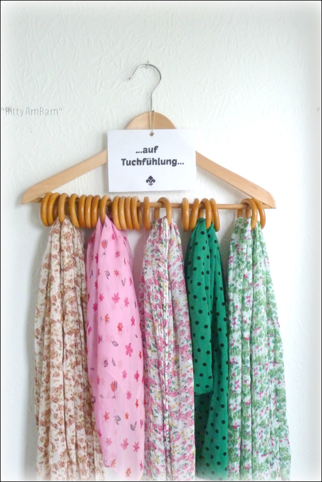 BittyAmbam: Tuchhalter DIY