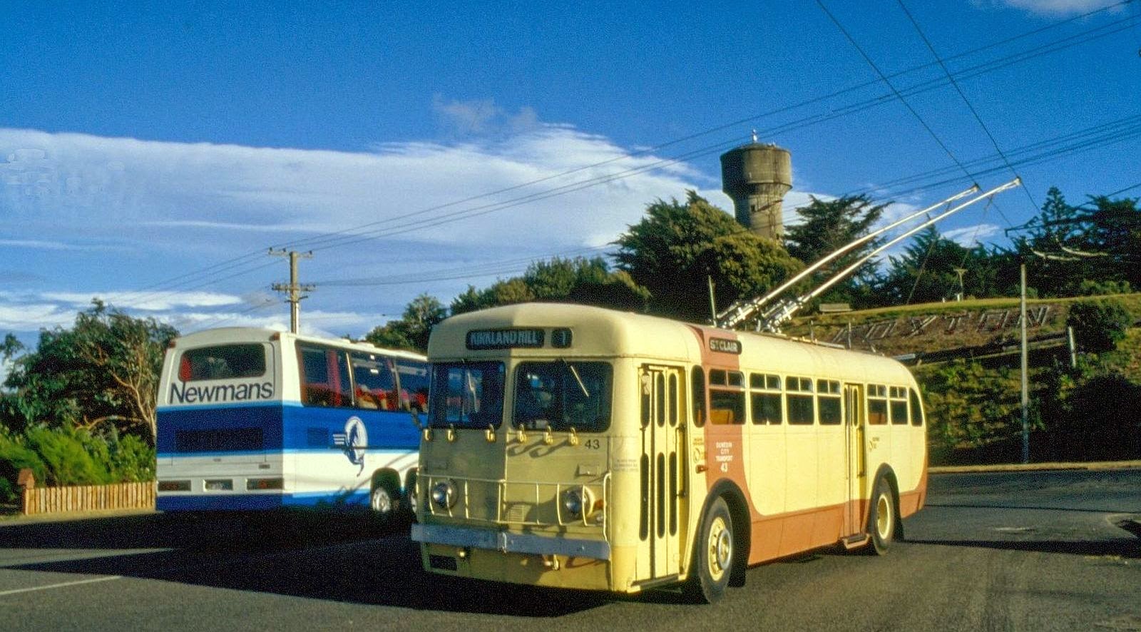 transpress nz Dunedin trolley bus