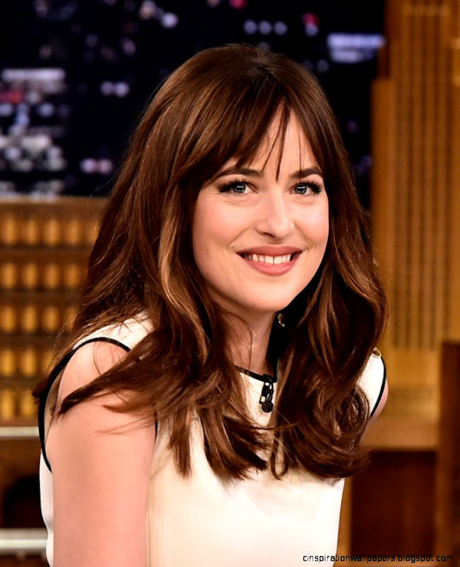 Dakota Johnson Long Wavy Cut with Bangs Long Hairstyles Lookbook Dakota Johnson Long Wavy Cut with Bangs Long Hairstyles Lookbook