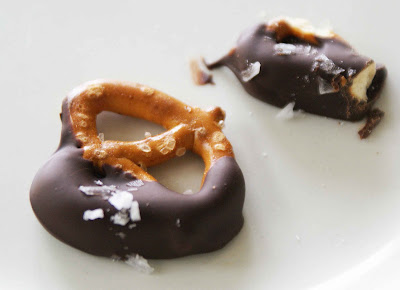 Chocolate Chip Cookie Dough Truffles (!) chocolate%2Bpretzels Chocolate Chip Cookie Dough Truffles (!)