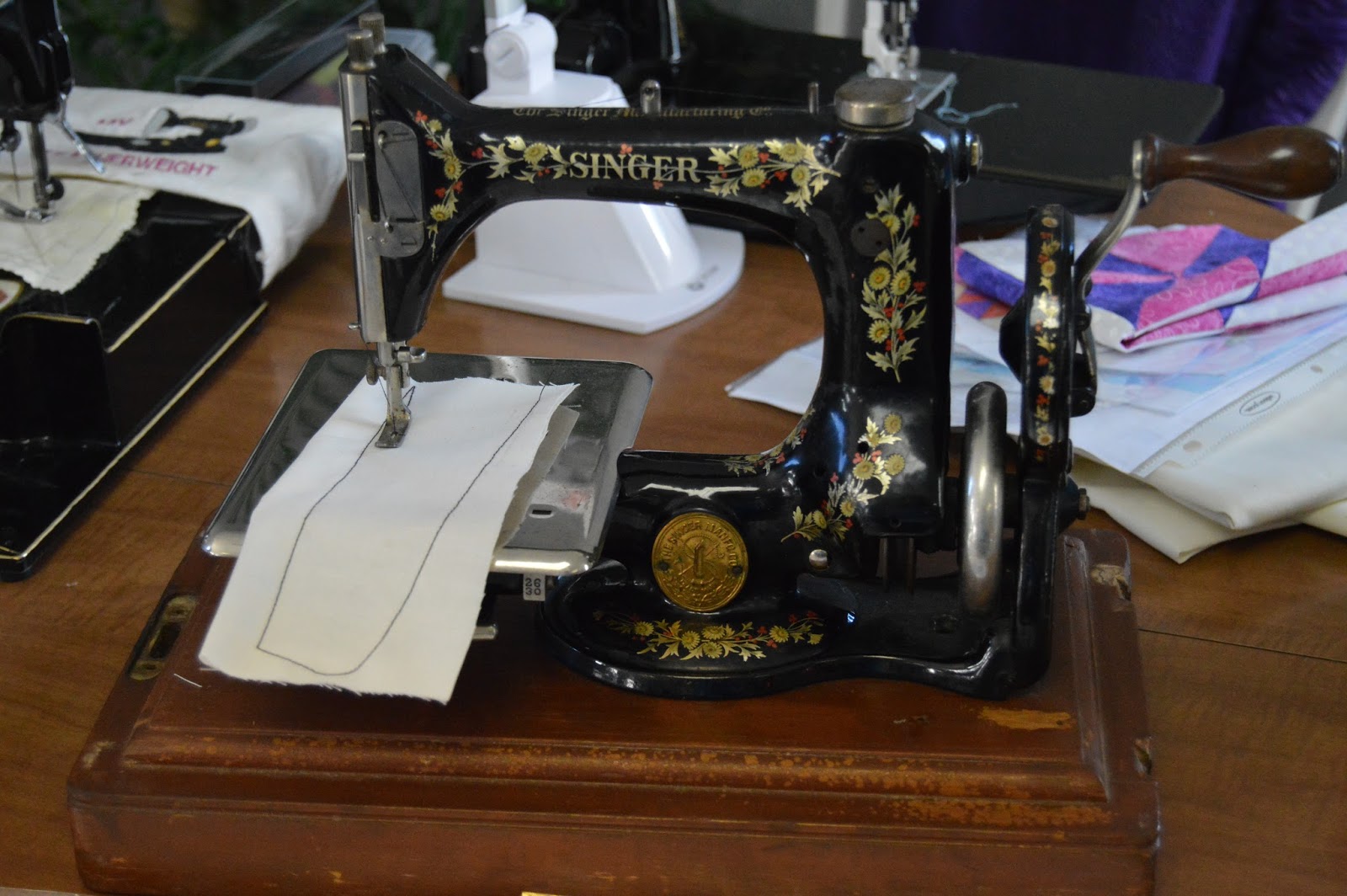 Missy's Homemaking Adventures Chain Stitch Sewing Machines