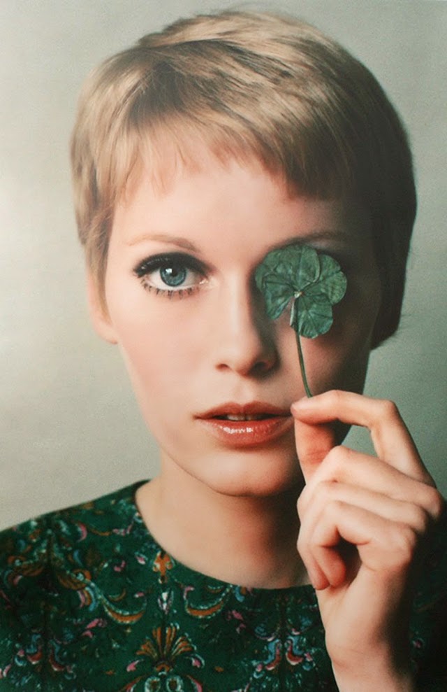 30 Beautiful Portraits of Mia Farrow With Pixie Haircut in the 1960s