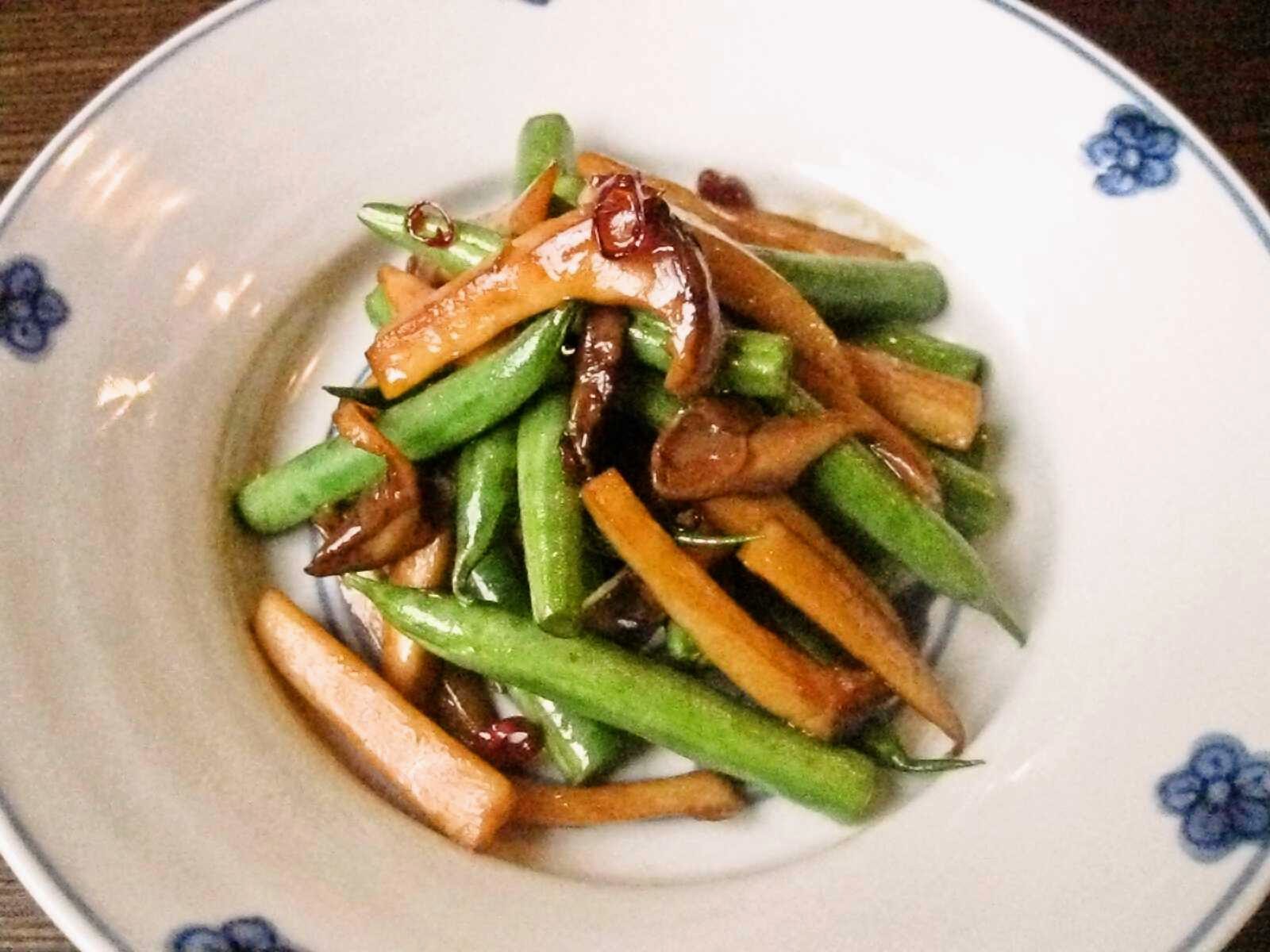 Recipes for Tom Ingen to eringi no kinpira / kinpira saute with green