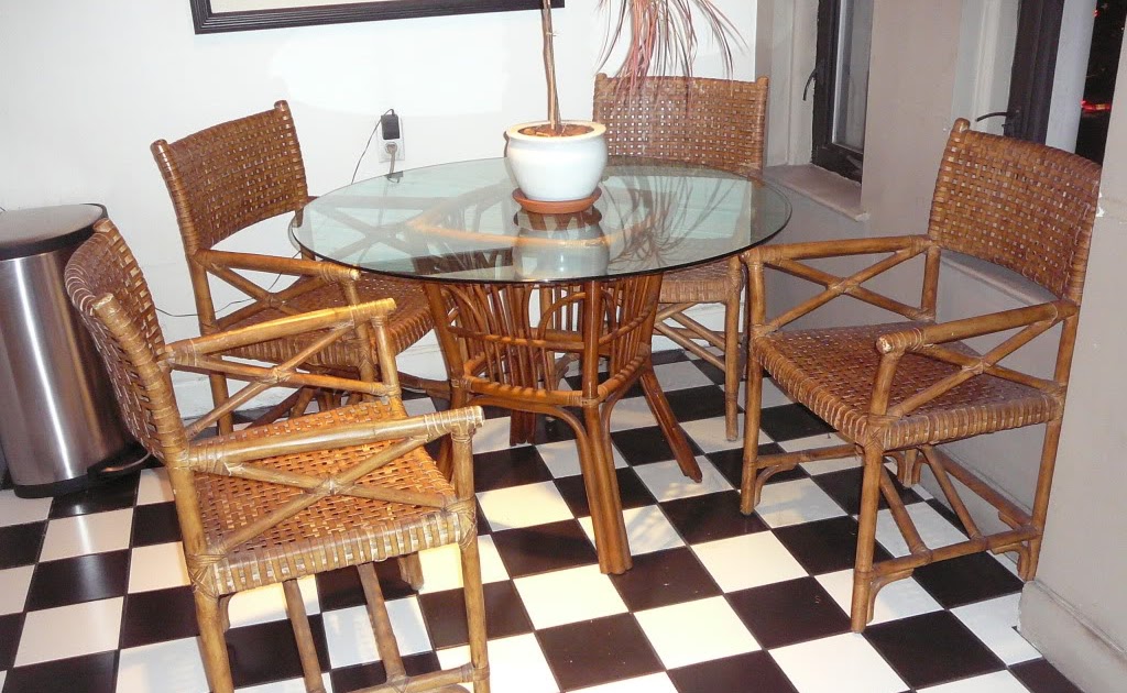 Antique Furniture and Canopy Bed: Antique Rattan Furniture