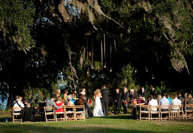 Charleston weddings blog, lowcountry weddings blog, magnolia plantation and gardens, the carriage house, W.E.D., sara York grimshaw designs, Christina Watkins photography, cru catering, gown boutique of Charleston, the cake stand