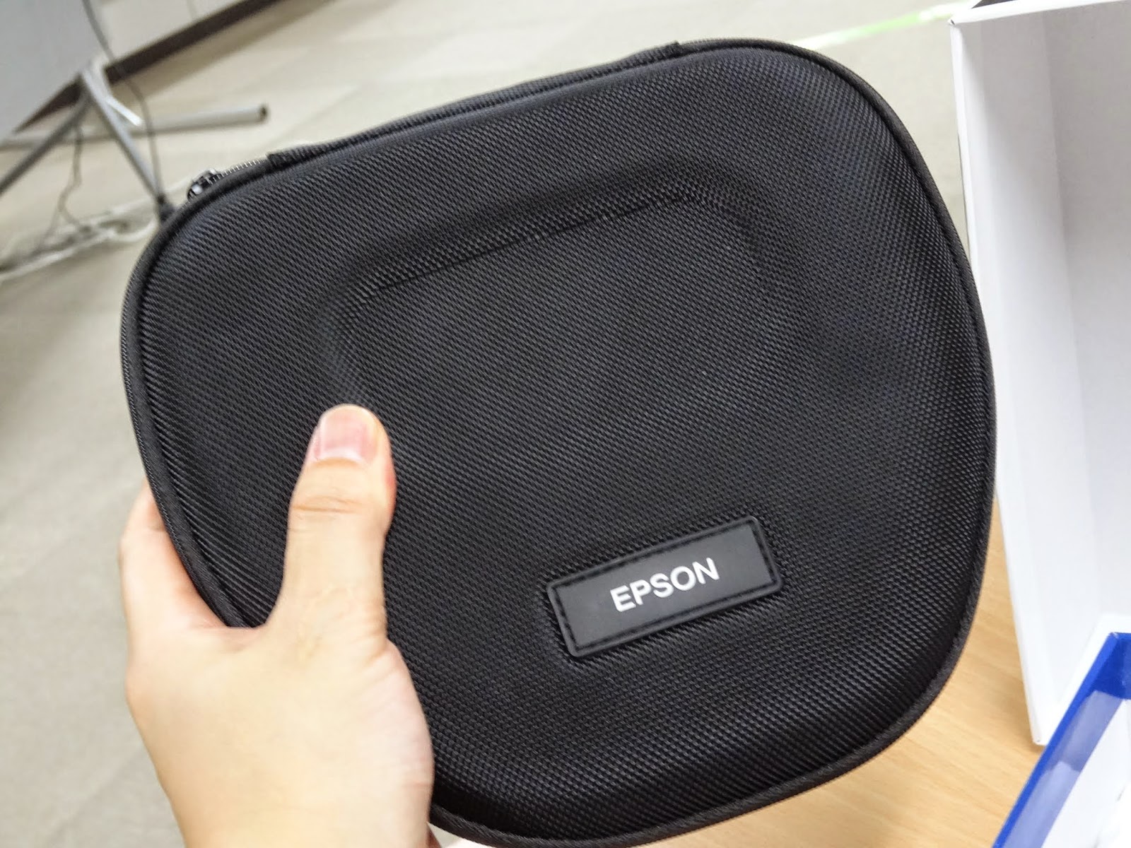 パソコンとカメラに繋がるもの レビュー エプソン Moverio その4 自然の中で使ってみる