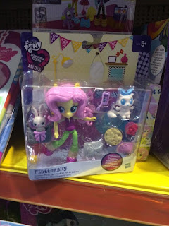 Equestria Girls Mini Fluttershy Smyths Bedroom Slumber Set