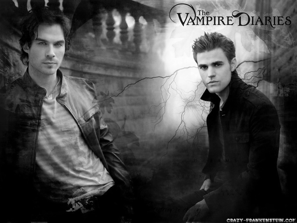 Amazoncom: The Vampire Diaries: Season 1: Nina Dobrev