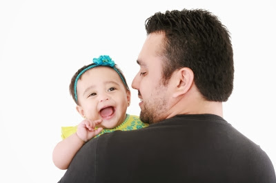 NAMC montessori feeding approach introduce food by following the child laughing baby and dad