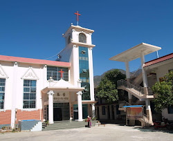 kerk en school in Liuku