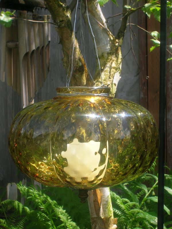 Rindy Mae Garden Candle Holder