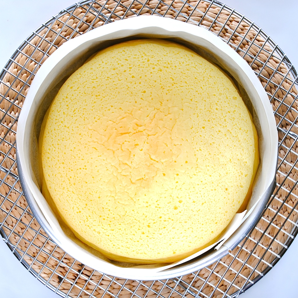 JULES FOOD... Japanese Cheesecake with Ginger White Chocolate Ganache