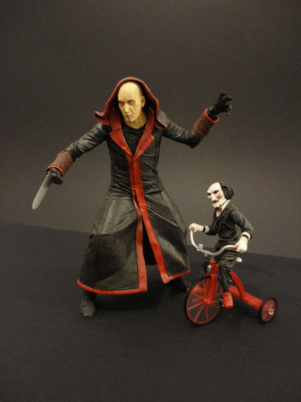 A ARCA DO TESOURO Jigsaw Killer (Human Version) Neca Cult Classics