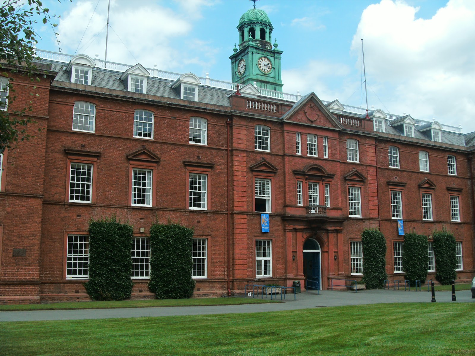 to Discovery Summer 2014 at Shrewsbury School!