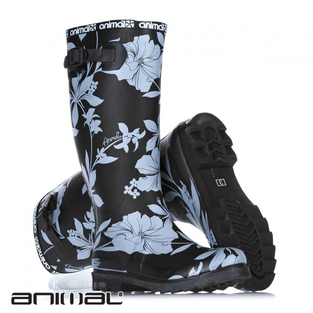 How to Recycle Recycling and Makeup your Old Rain Boots