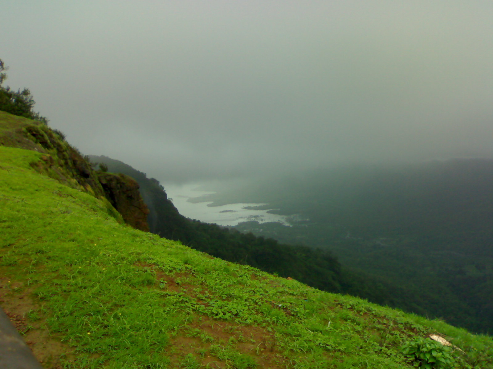 Travelling Beautiful Matheran (India)