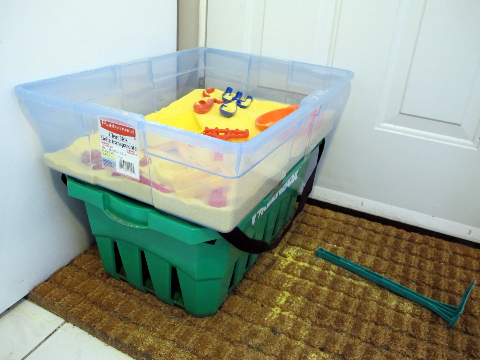 Spokesmama DIY Sand Table for Under 5