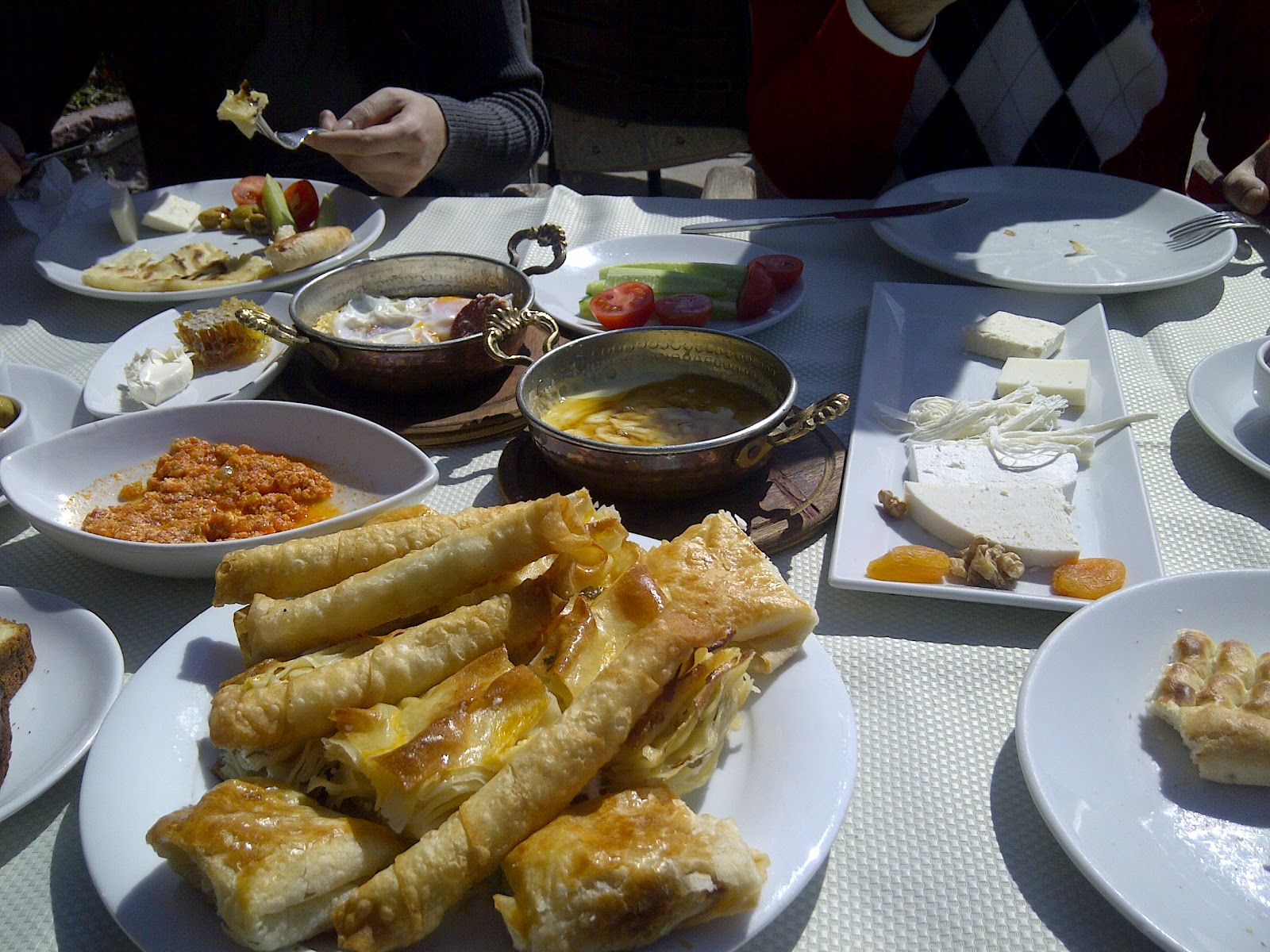 Sonradan Gurme Çalgan Et Lokantası Çayyolu / Ankara