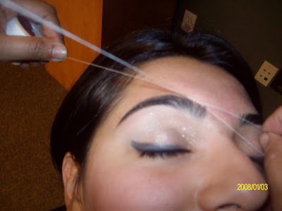 Eyebrow threading at Zia Threading