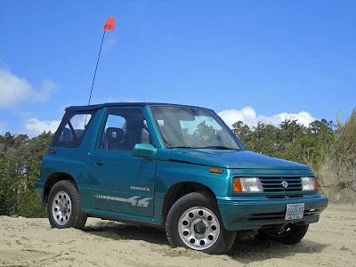 Suzuki Sidekick at Sand Lake