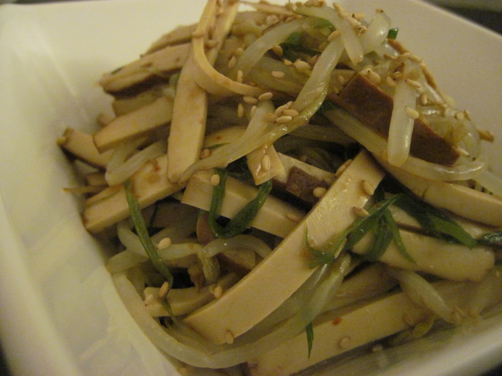 Nenna's Veggie Kitchen Baked Tofu and Bean Sprout Salad With Sesame