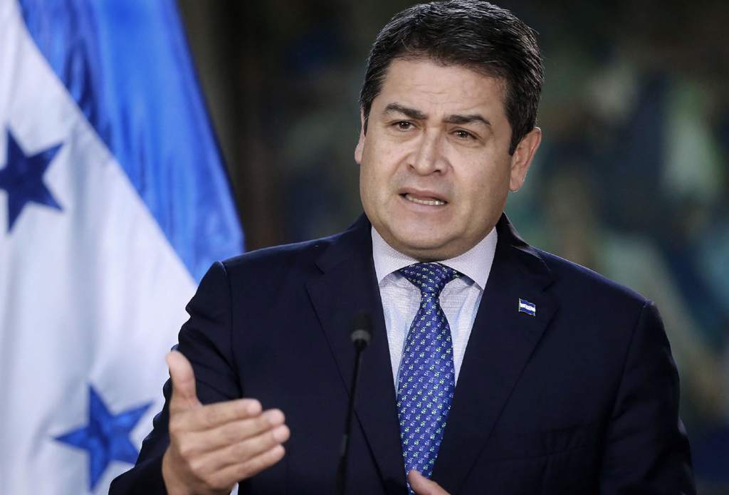 PRESIDENTE DE HONDURAS VE POSITIVO CERCANÍA CON EL PUEBLO A TRAVÉS DEL