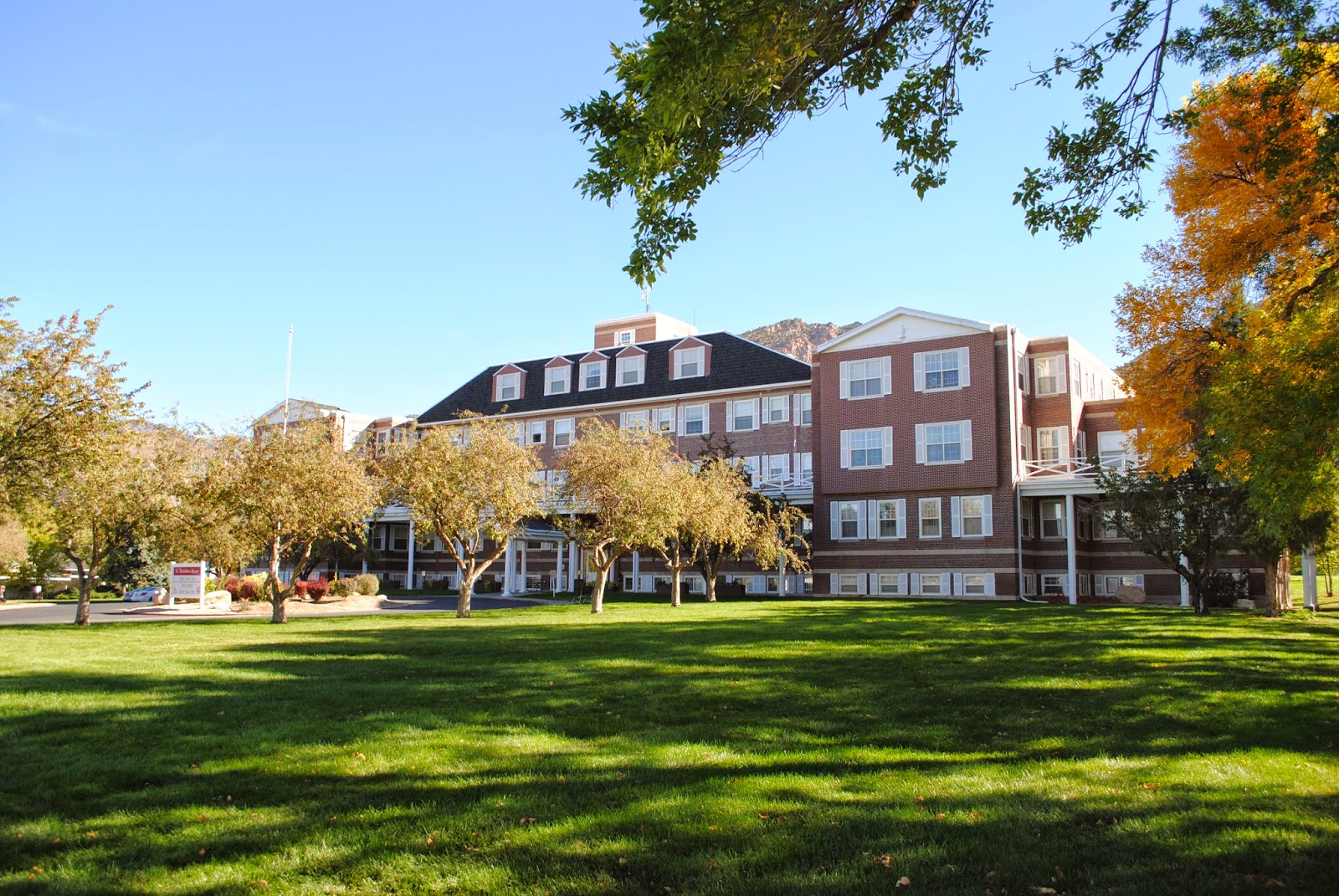 The Mystery Of Utah History Detailed history of the old and the new Ogden LDS Temples